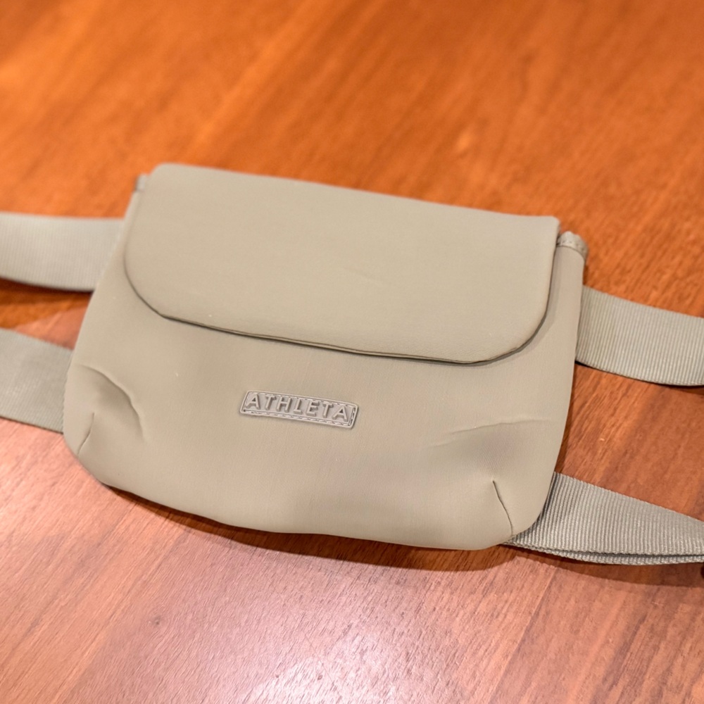 Athleta Diem Fanny Pack